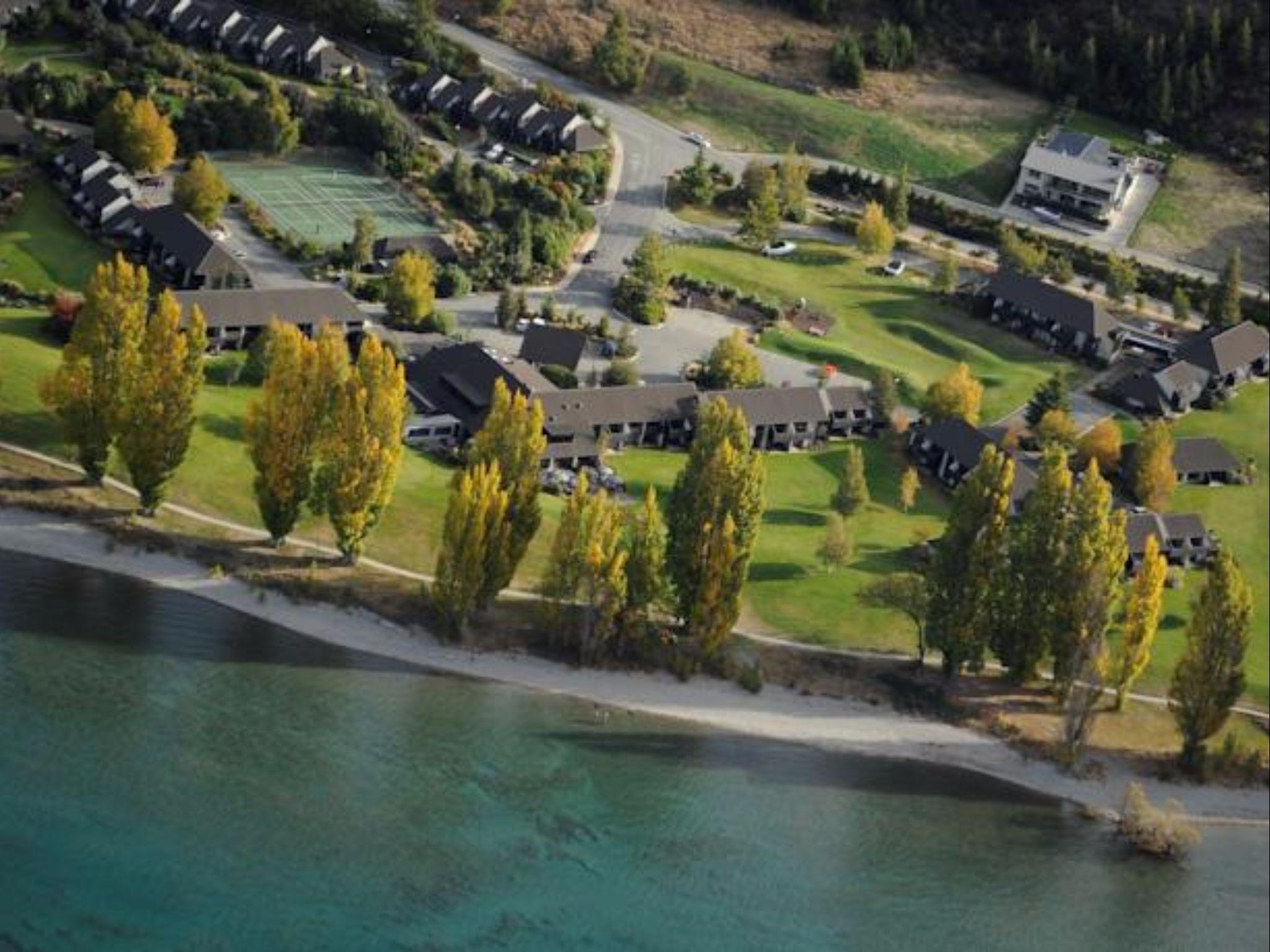 Edgewater Hotel Wanaka Exterior foto